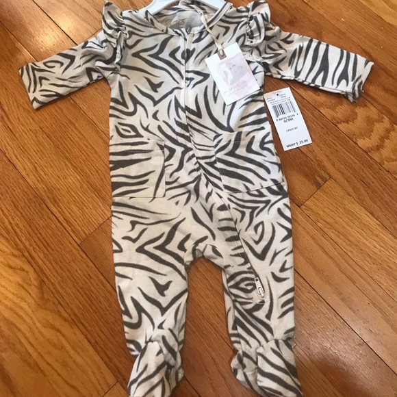 NWT Grey Animal Jessica Simpson Boho Romper 0-3M - Picture 1 of 4